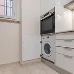 Homely 2bdr With Terrace By Lovelystay Apartment