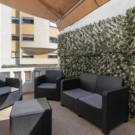 Homely 2bdr With Terrace By Lovelystay Apartamento
