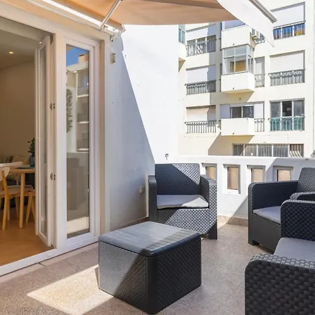 Homely 2bdr With Terrace By Lovelystay Apartman Lisboa