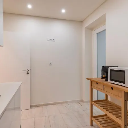 Apartman Homely 2bdr With Terrace By Lovelystay Lisboa