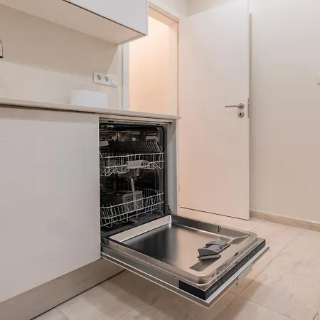 Homely 2bdr With Terrace By Lovelystay * Lisboa