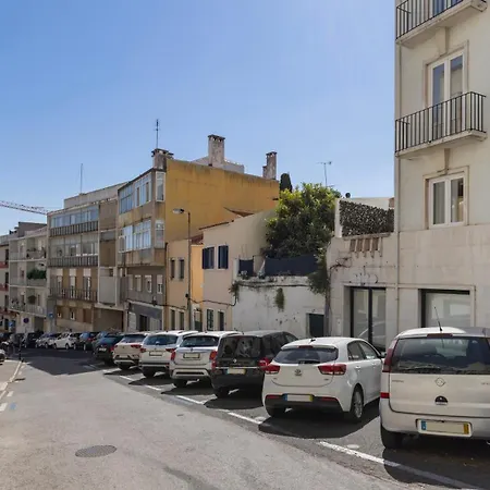 Homely 2bdr With Terrace By Lovelystay