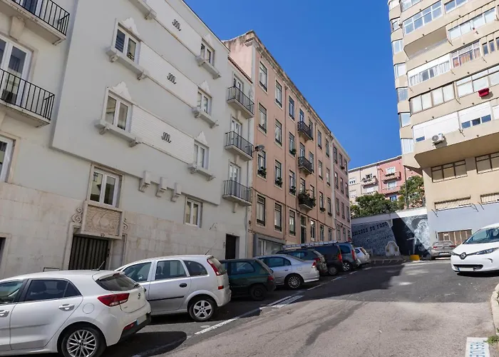 Homely 2bdr With Terrace By Lovelystay Lisboa