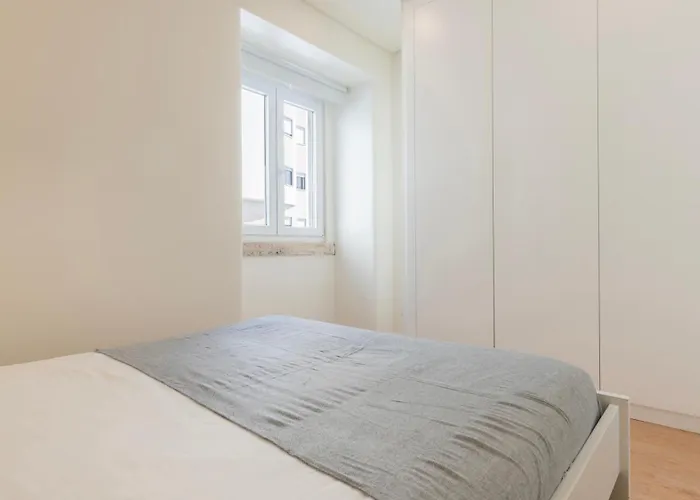 شقة Homely 2bdr With Terrace By Lovelystay