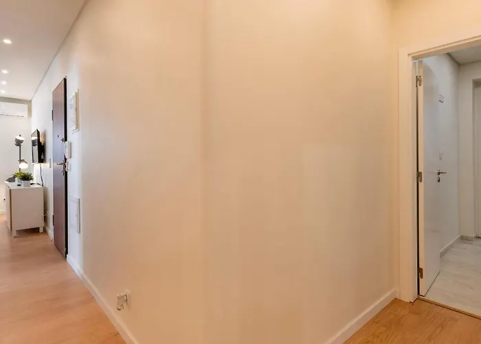 Homely 2bdr With Terrace By Lovelystay Lisboa